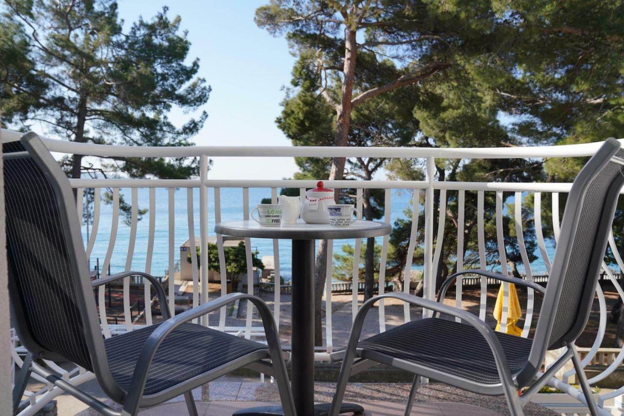 Sesar Apartments Krk - No. 2 Vinko คิร์ก ภายนอก รูปภาพ